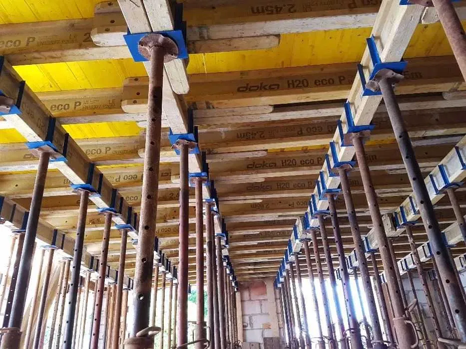 Wynajem szalunków stropowych