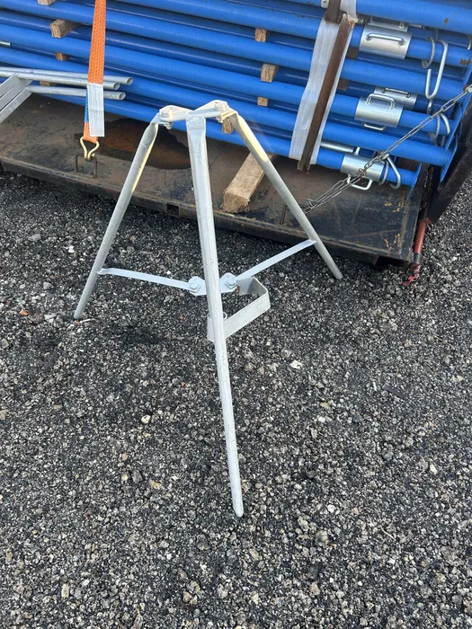 Wynajem szalunków stropowych doka stemple sklejka szalunki