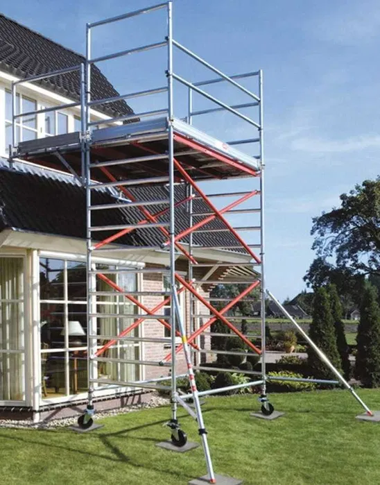 Wynajem rusztowań aluminiowych , jezdnych . Altrex