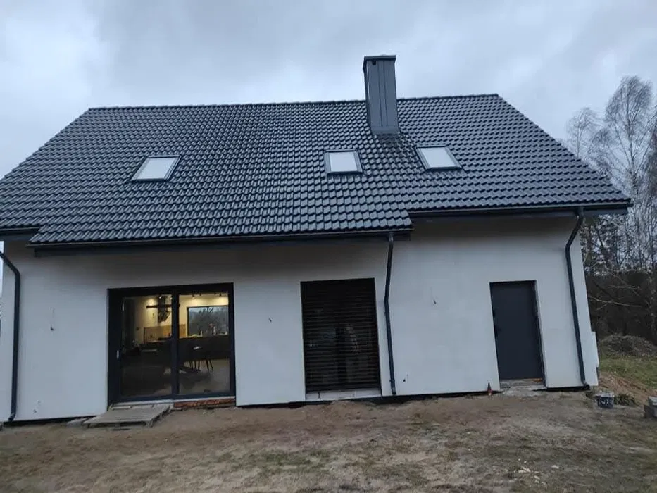 Usługi dekarskie, dekarz