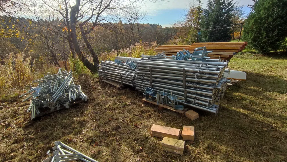 Szalunki stropowe - Wynajem zestawu (sztyce, legary, korony, trójnogi)