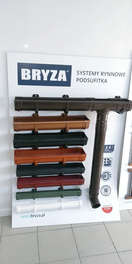 Usługi dekarskie, usługi ciesielskie, dekarz, dachy, dach, papa