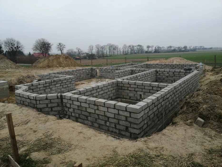 Budowa domów usługi ogólnobudowlane .Dachy pokrycia dachowe