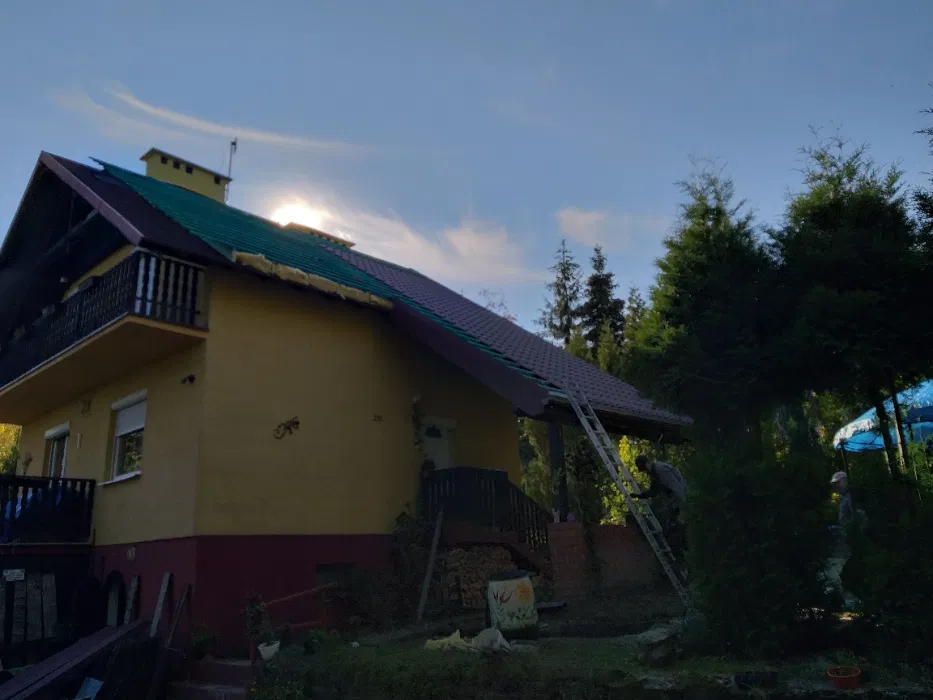 DEKARSTWO , POKRYCIA Dachowe, REMONTY Dachów;Obróbki Blacharskie