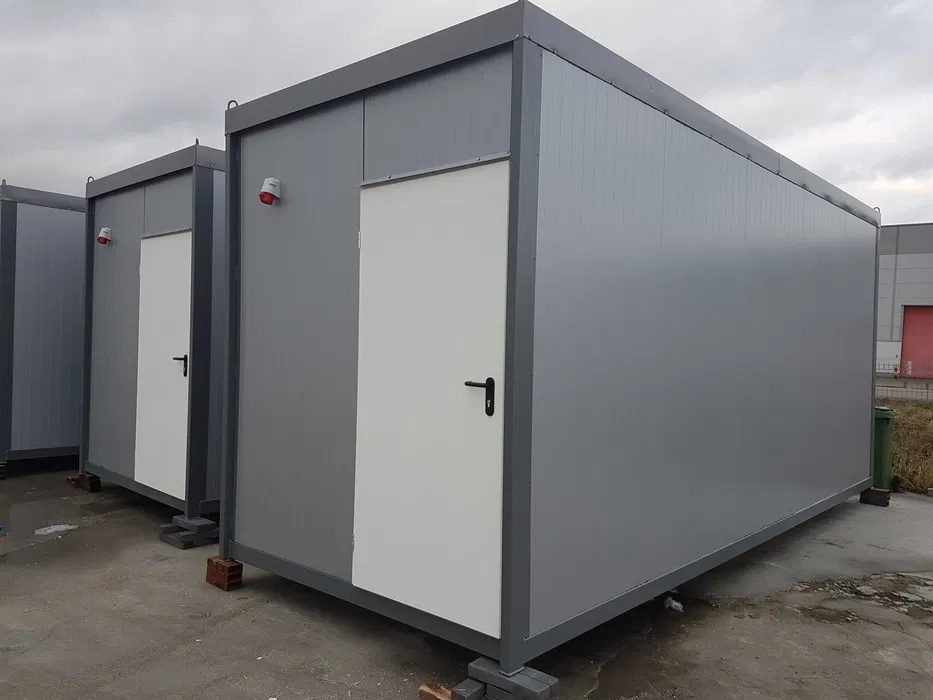 Wynajem: Rusztowania, Szalunki, Kontenery, Winda dekarska, Minikoparka