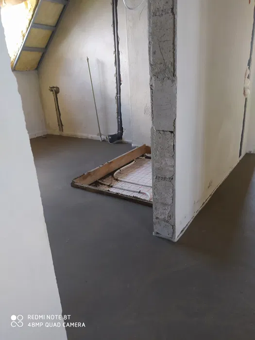 Wylewki posadzki tynki ocieplenia pianą pur I celulozą, styrobeton