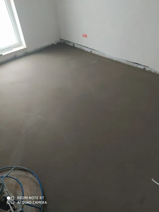 Wylewki posadzki tynki ocieplenia pianą pur I celulozą, styrobeton