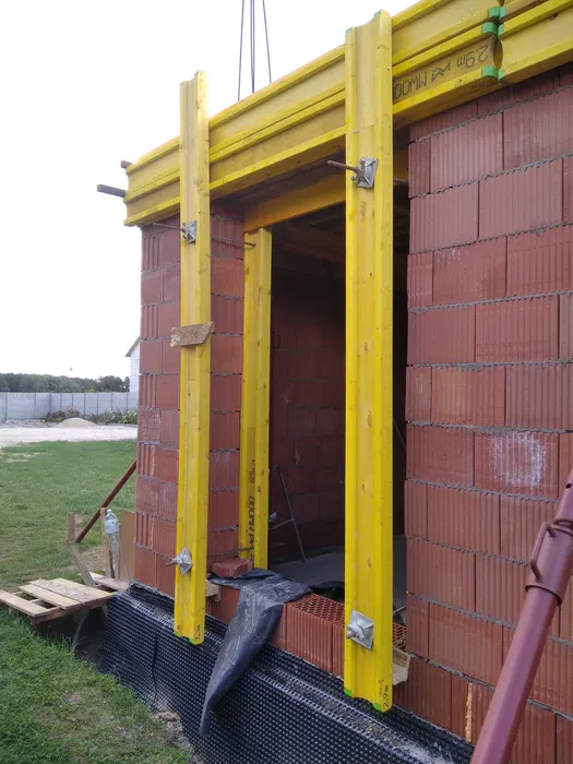 Rusztowania podpory stęple szalunki