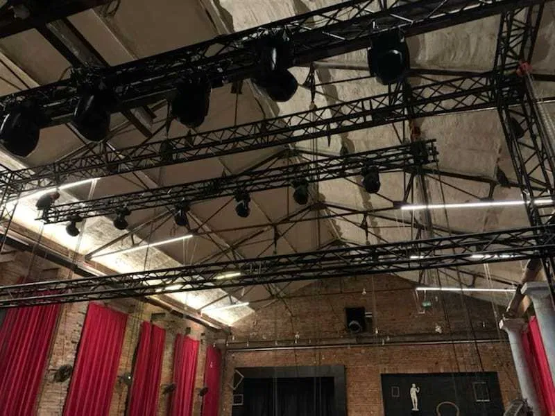 Ocieplenie pianą PUR dachu, piana PUR WIESZAKI GRATIS, JUŻ OD 65 ZL/M2