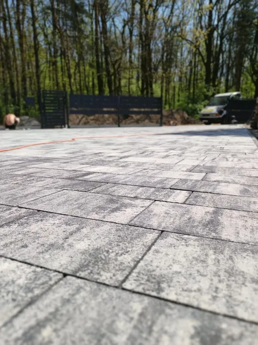 Maszynowe Ukladanie kostki brukowej