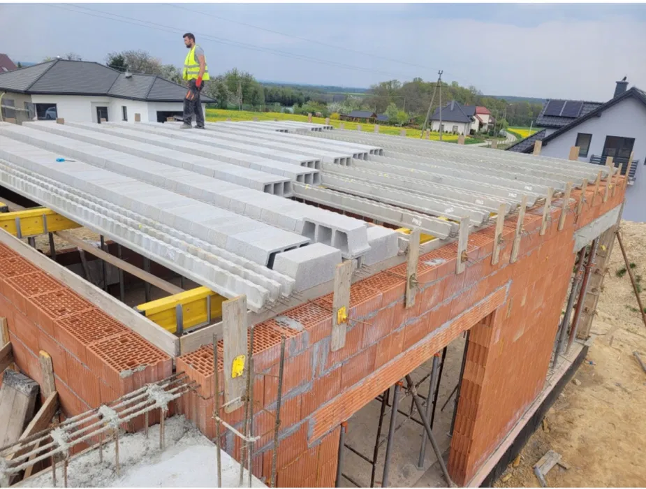 Szalunki stropowe kompletne systemy oraz stemple budowlane, Kostuchna