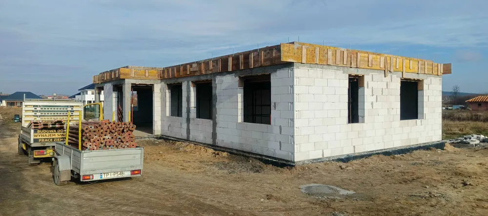 Wynajem wypożyczalnia szalunków stropowych, szalunki stropowe, stemple