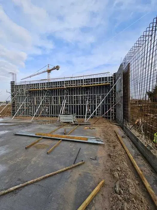 Wynajem wypożyczalnia szalunki szalunków Ścienne Stropowe Fundamentowe