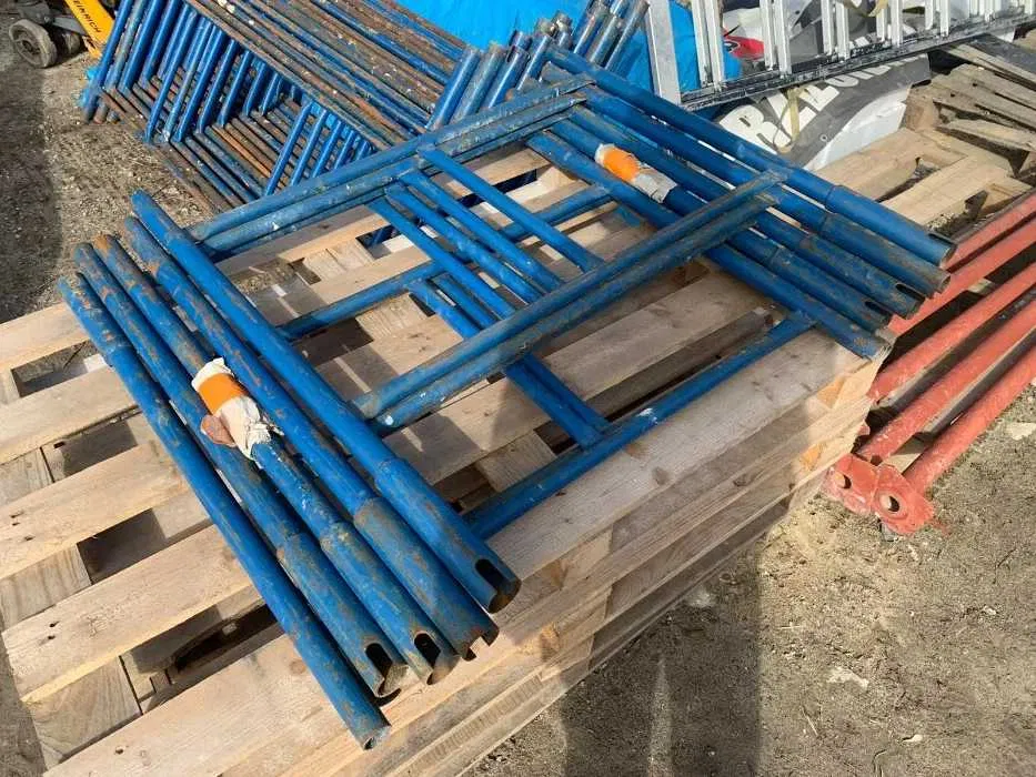 Rusztowania aluminiowe jezdne i przejezdne wypożyczalnia wynajem DIN