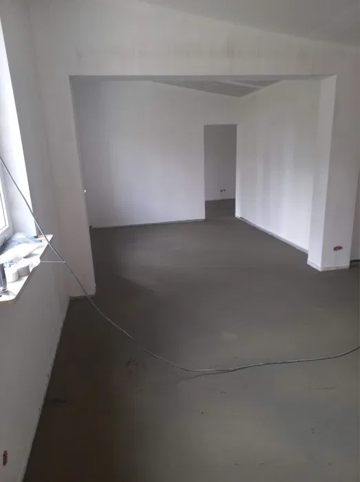 Wylewki betonowe, posadzki maszynowe STYROBETON