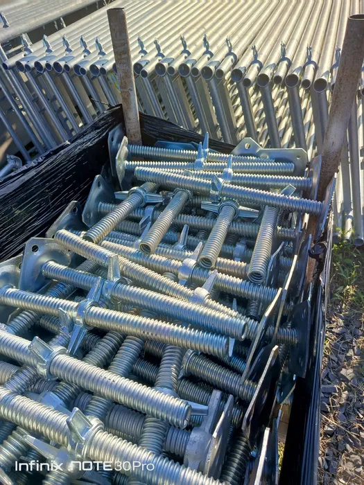 WYNAJEM rusztowanie elewacyjne typu plettac 180 m2