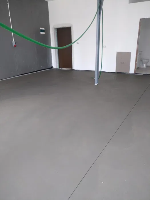Piana pur Wylewki maszynowe betonowe Styrobeton