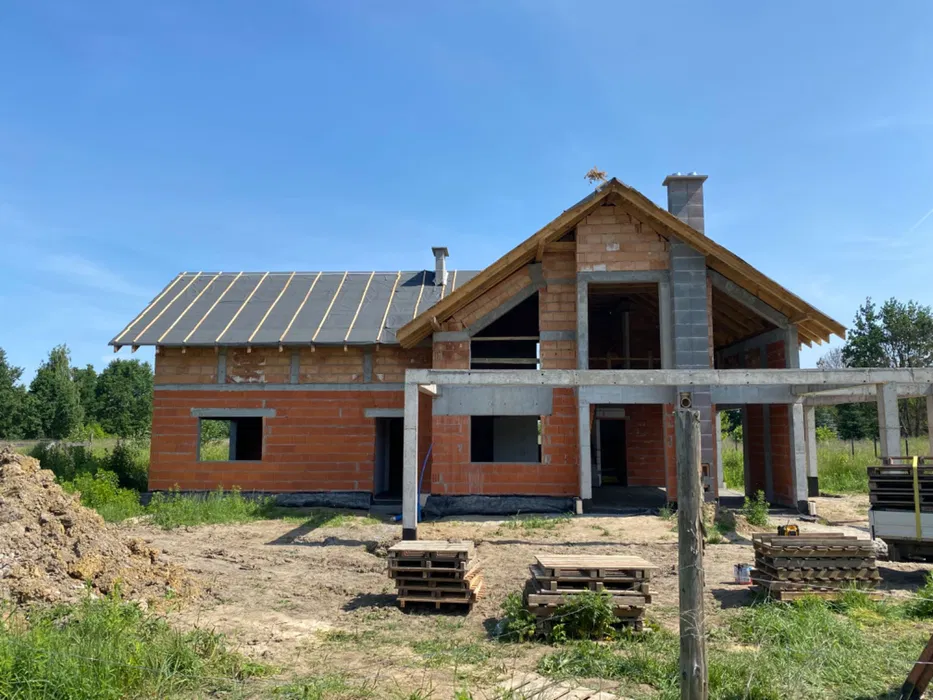 Dom murowany? Zbudujemy dla Ciebie stan surowy – wolne terminy!
