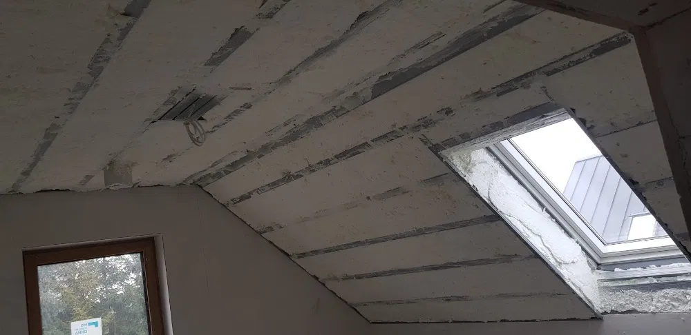 ocieplenia piana pur, izolacje natryskowe