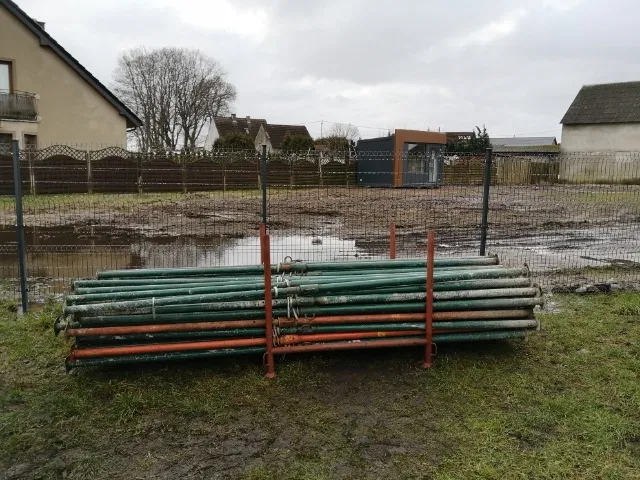 Wynajem: Stemple 4m, 5m, Podpory,Sztyce długie 10kn i 20kn szalunki