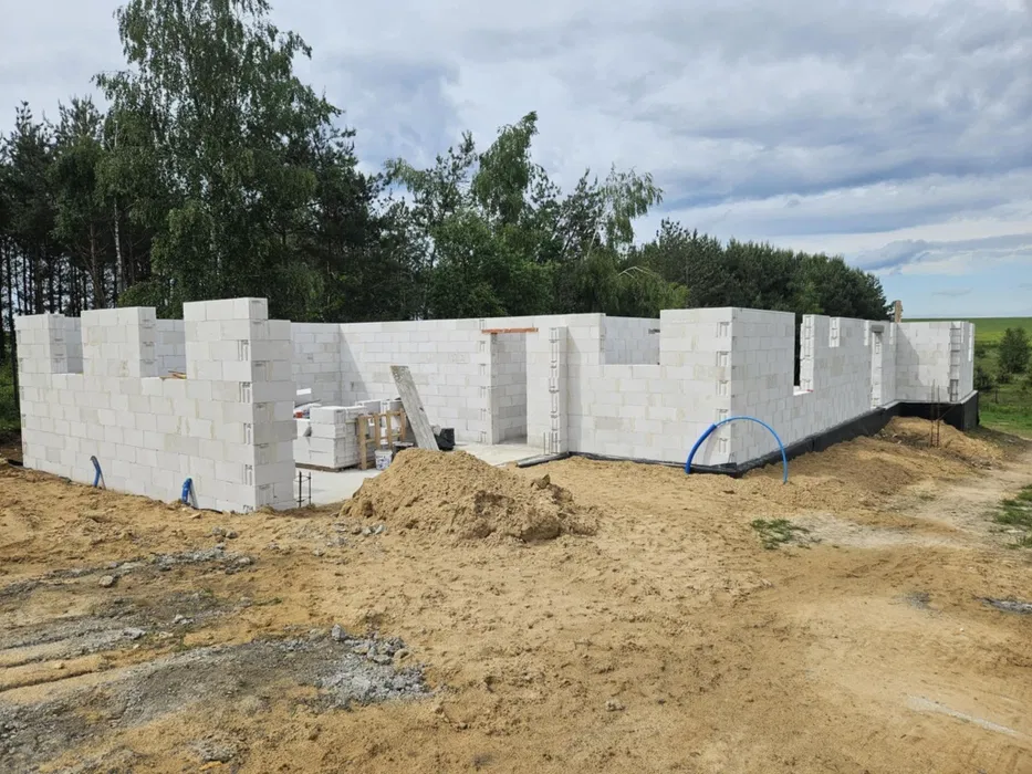 Budowa domów. Usługi budowlane