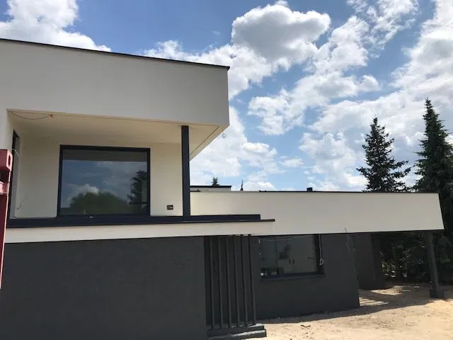 Elewacje i docieplenia domów - wolne terminy 2026