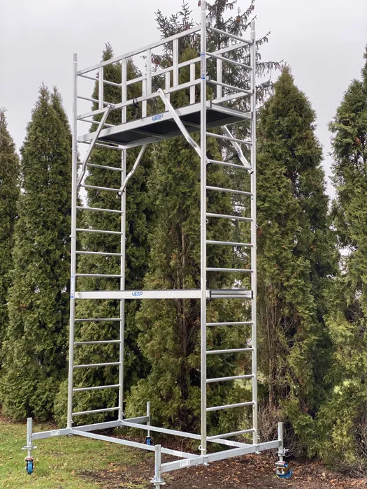 RuSzTOwanie jezdne WynAJME aluminiowe