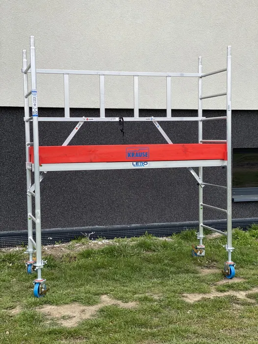 RuSzTOwanie jezdne WynAJME aluminiowe