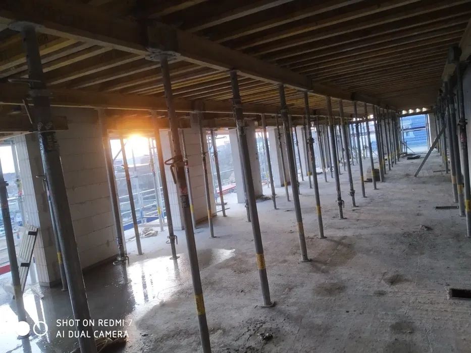 Szalunki stropowe i scienne sklejka wynajem szalunkow stempli strop