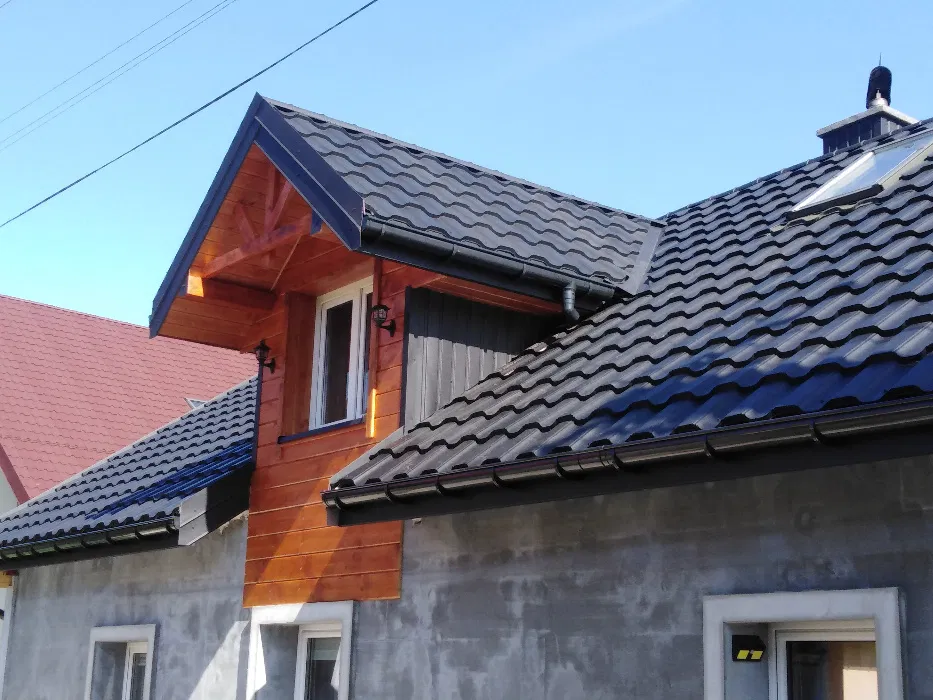 budowa domów dachy pokrycia dachowe usługi dekarskie docieplenia