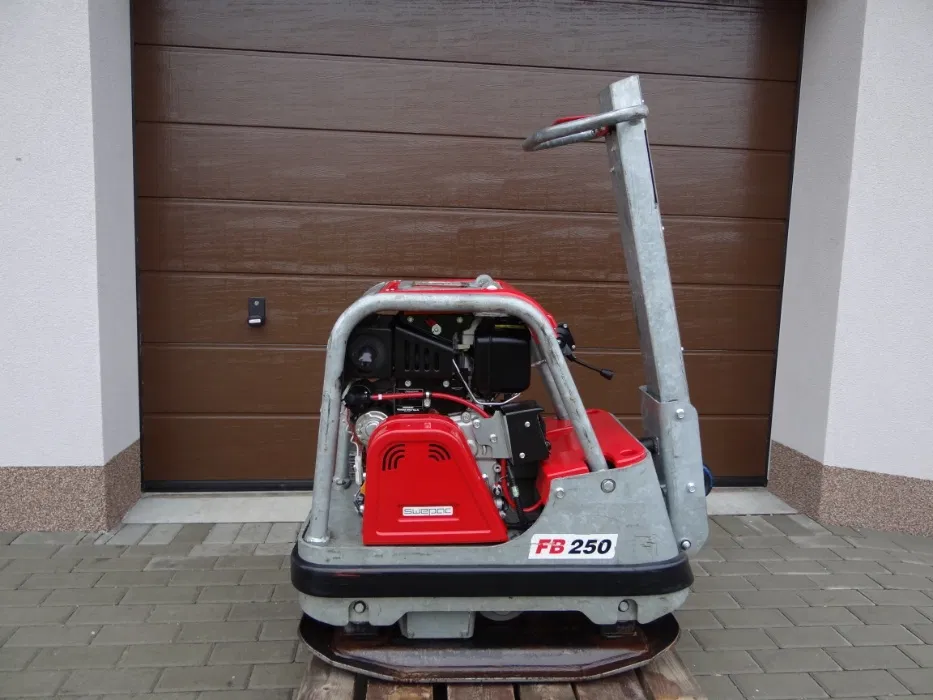 Zagęszczarka zacieraczka rusztowanie Kutno Gostynin Łęczycza Żychlin