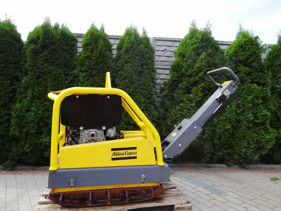 Zagęszczarka zacieraczka rusztowanie Kutno Gostynin Łęczycza Żychlin