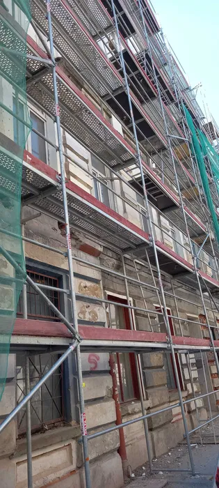 Rusztowania Plettac Elewacyjne Wynajem 100m2