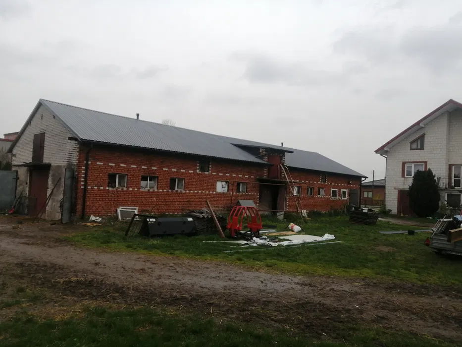 Dachy garaże betonowe wiaty stodoły