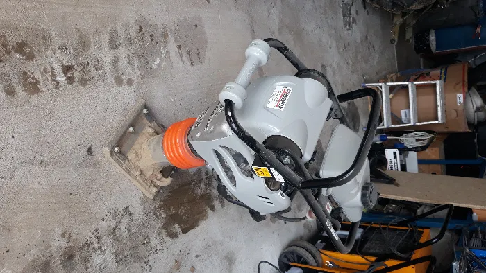 Stemple budowlane wynajem 50groszy sztuka za dobę