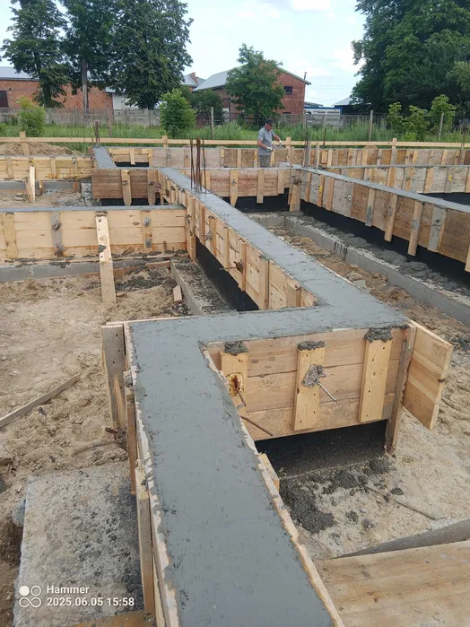 Budowa domów, Płyty fundamentowe, Usługi budowlane