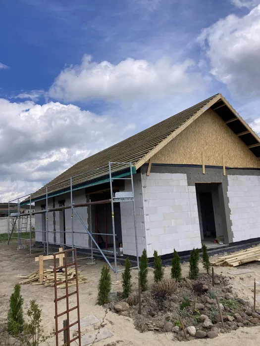 Układanie papy termozgrzewalnej, remont dachów papowych, naprawa, papa