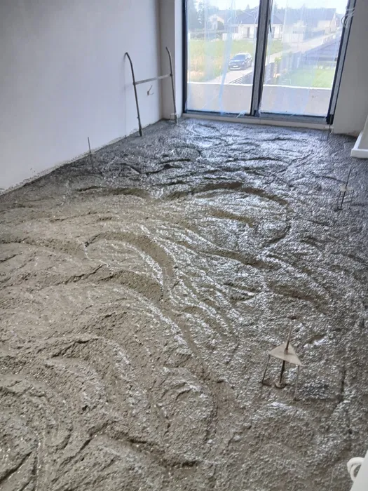 Płynny styropian styrobeton posadzki anhydrytowe