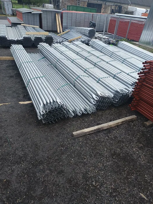 Wynajem Rusztowań Elewacyjnych