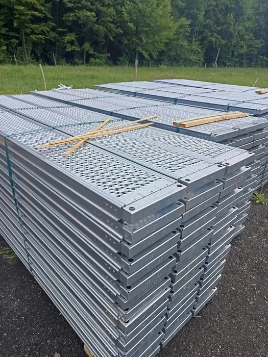 Wynajem Rusztowań Elewacyjnych