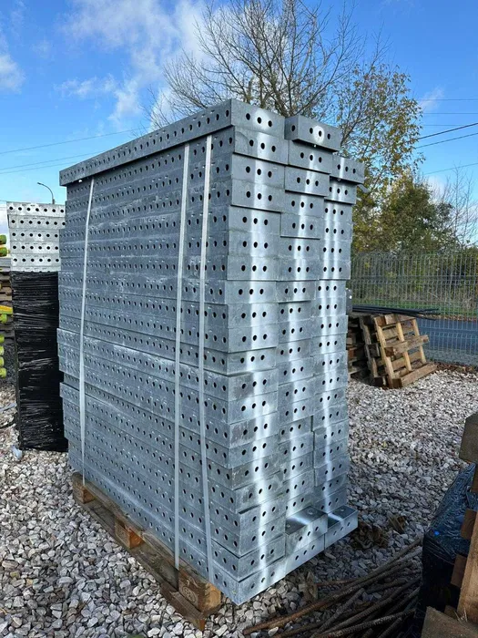 Wynajem płyt szalunkowych MINI BOX 24×150 cm słupy, ściany Grójec