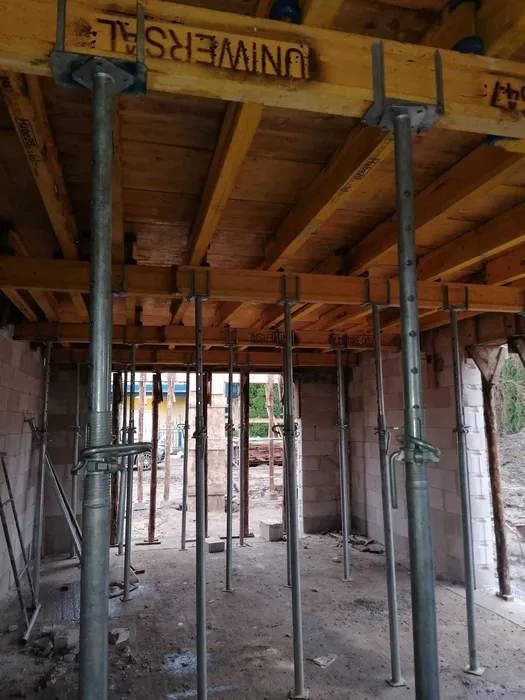 Wynajem szalunków stropowych, szalunki stropowe, strop, szalunki