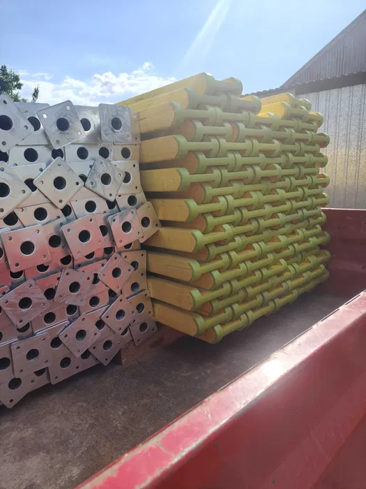 Wynajem szalunków stropowych szalunki budowlane podpory dźwigary