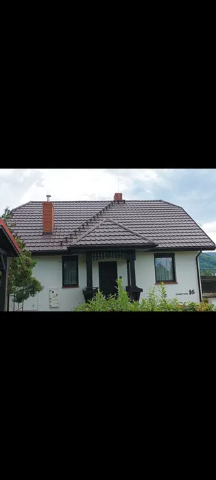Dachy/Wymiana pokryć dachowych/Przekrywki/Remonty