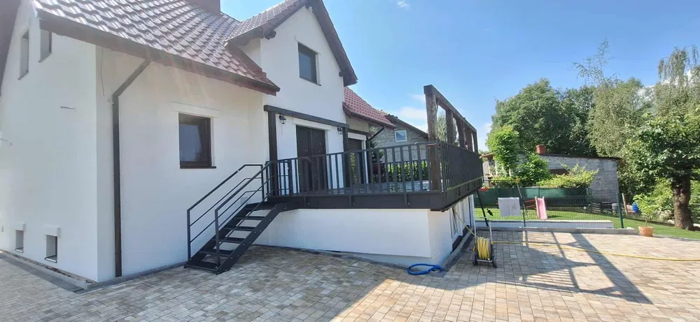 remonty wykończenia poddasza ocieplenia docieplenia domów elewacje