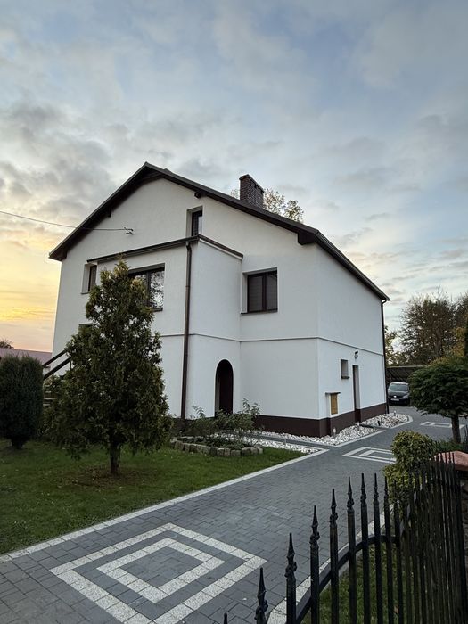 Elewacje/Budowa domów/ Wykończenia wnętrz