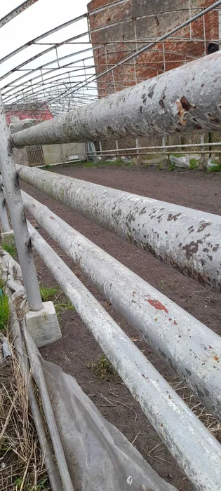 Wynajem i sprzedaż rusztowań elewacyjnych i modułowych.