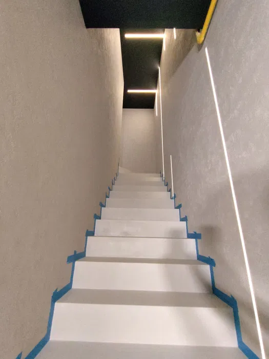 Mikrocement, mikrobeton, schody z mikrocementu