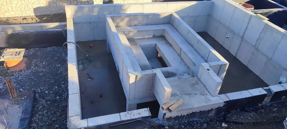 Pancerny Fundament Twojego Domu! Zaufaj Fachowcom od Żelbetu