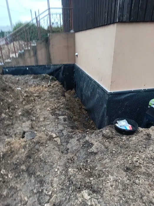 IZOLACJE hydroizolacje ocieplenia fundamentów drenaż